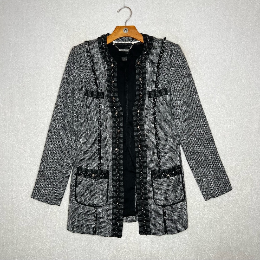 White House Black Market Black White Gray Ruffle Tweed Jacket Blazer Size 2